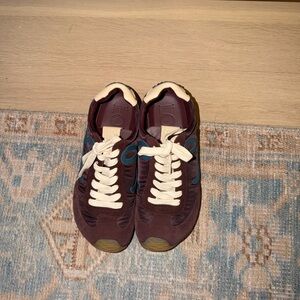 Loewe ballet runner size 39